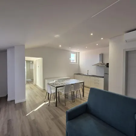 Max &appartamenti Aparthotel 3*