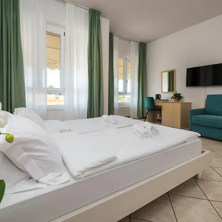 Max Apart Otel
