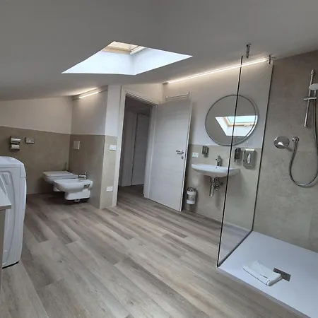 Hotel apartamentowy Max &appartamenti - A Due Passi Dai Parchi Piu Famosi